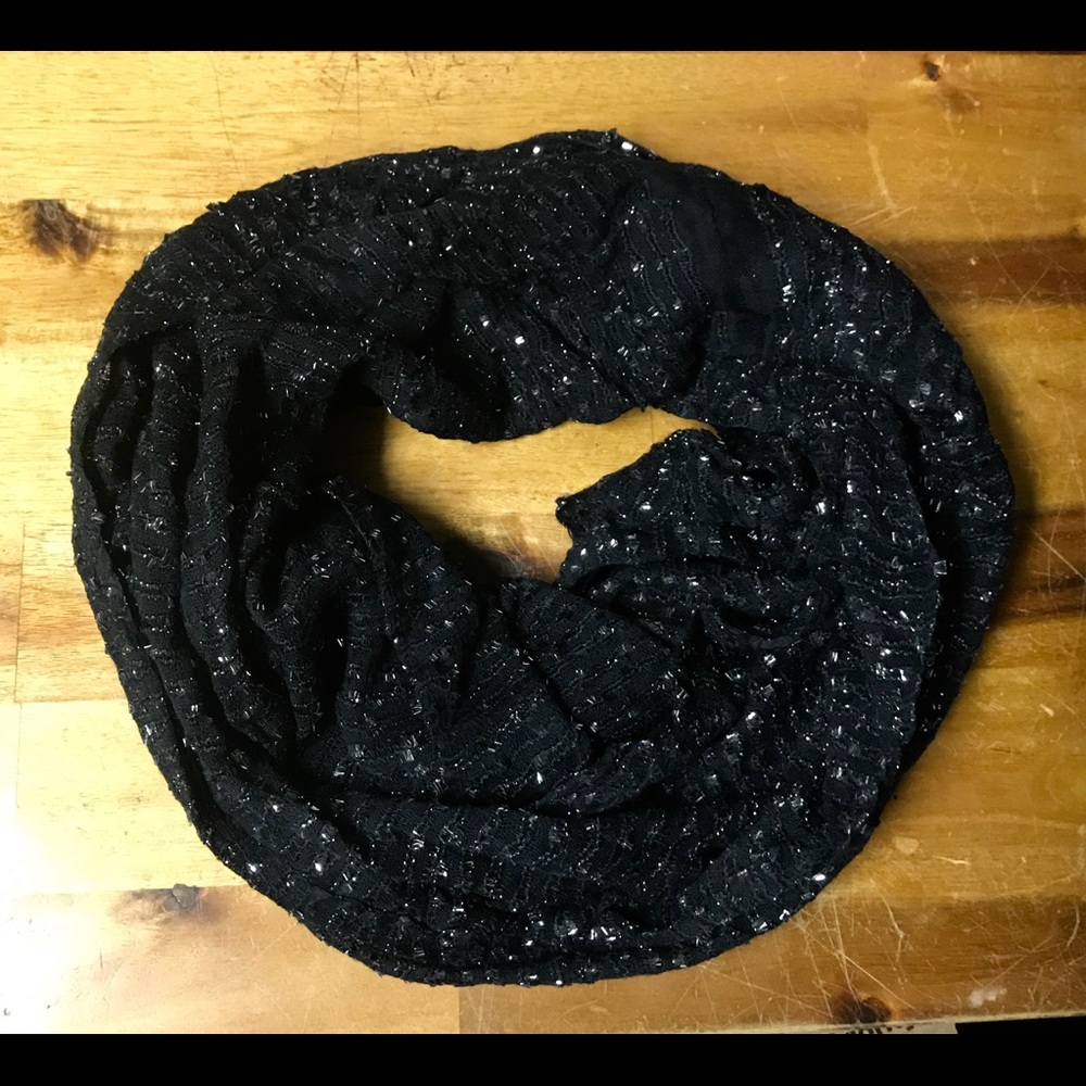 Brand New Infinity Scarf From VFraas